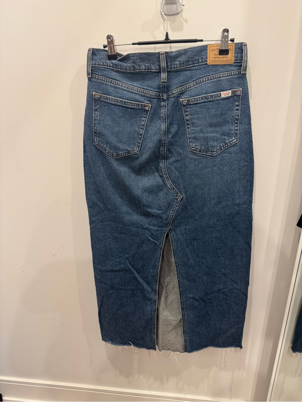 Levi's Women's Mid Blue Denim Midi Pencil Skirt with Back Slit